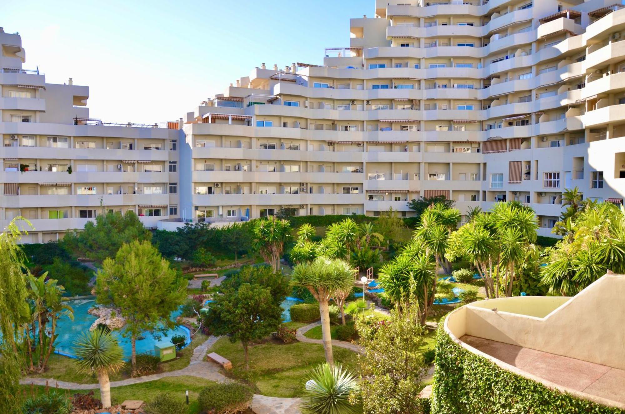 Benalbeach Zafiro By C&N Benalmádena Exteriör bild